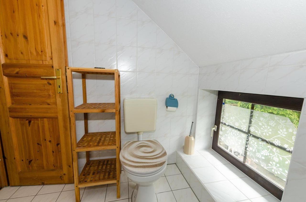 Apartament 3-Raum-Fewo-Fuer-5-Personen-1-Aufbettung-Auf-Ruegen Schaprode Zewnętrze zdjęcie
